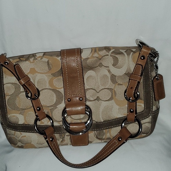 EUC:  Coach 'Chelsea Sateen' Optic Signature Shoulder Bag - Picture 13 of 13
